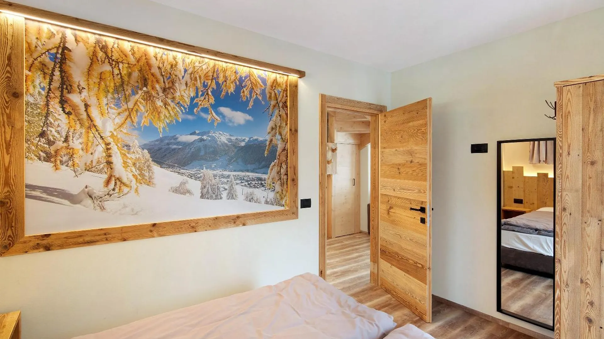 Chalet Leur Gusja Golp Quadrilocale Livigno Apartment